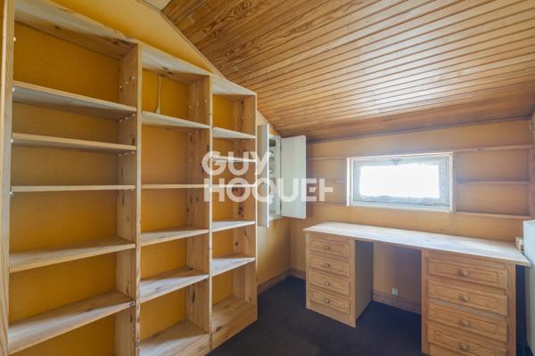 MAISON À VENDRE DE 11 PIÈCES DE 132,50 M²
