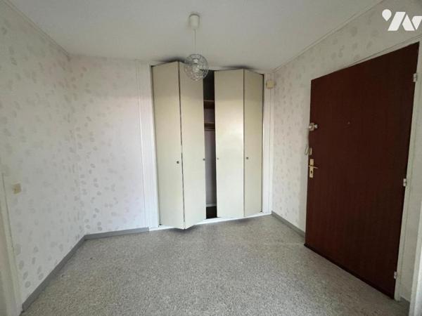 A VENDRE SECLIN appartement lumineux de 85m2 avec balcon