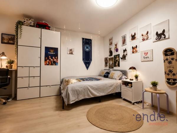 Maison de village 113 m2 - 3 chambres - Idéalement située au coeur du village.