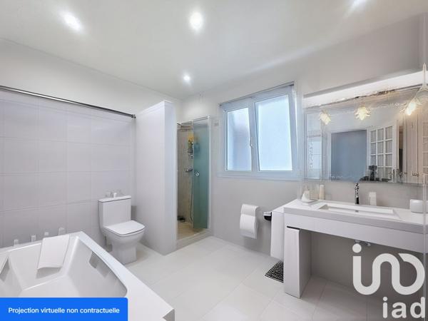 House for sale 6 rooms 180 m² Maraussan