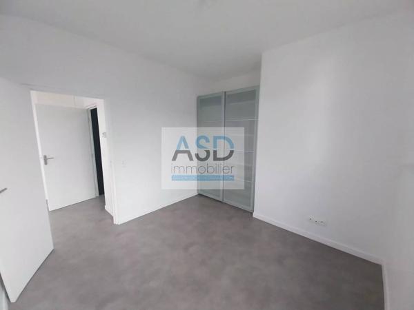 Location immobilière : Appartement à Roubaix  3 pièces 76 m² 1 108 € / Mois (Charges comprises)- ASD Immobilier.