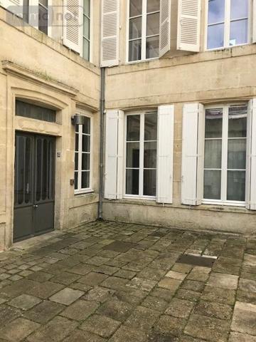 Appartement à vendre à Rochefort en Charente-Maritime (17300), ref : 17050-369