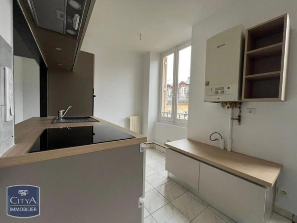 Appartement à louer 2 pièces 47.05m²