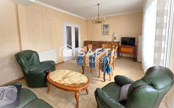 Maison 5 chambres avec garage et jardin au cœur du village