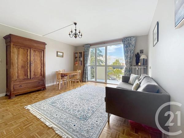Appartement F4 à vendre  4 pièces - 71,10 m 2   COMPIEGNE  - 60