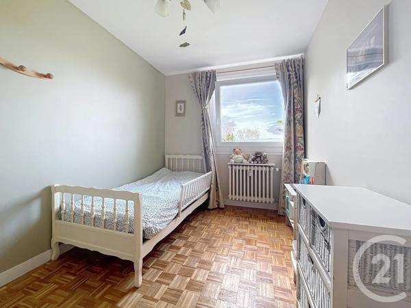 Appartement F4 à vendre  4 pièces - 71,10 m 2   COMPIEGNE  - 60