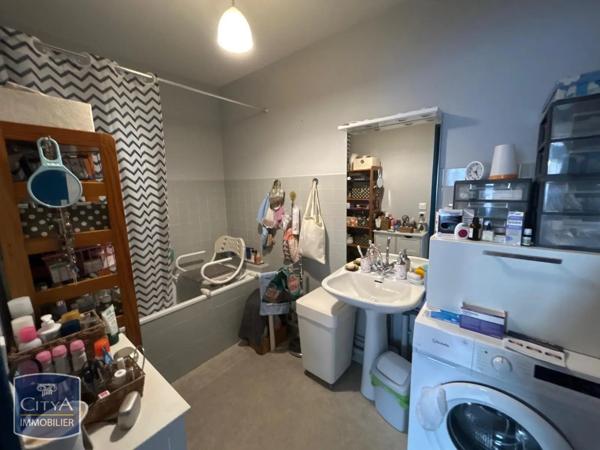 Appartement à louer 2 pièces 62.36m² Pau (64000)