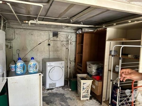 Maison de 4 pièces édifié sur un terrain de 203 m² (source du cadastre), des travaux de rénovat