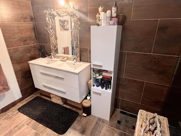 MODERNE ET DESIGN EN CAMPAGNE PLEIN SUD