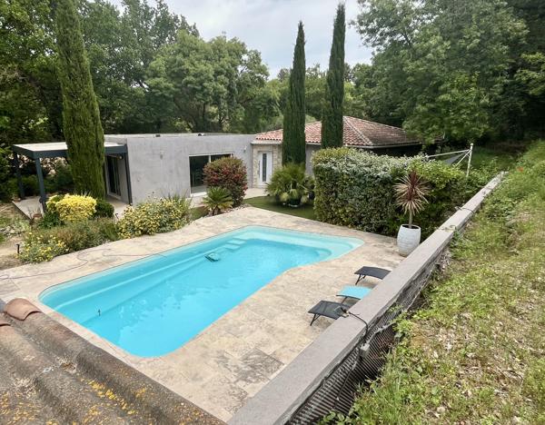 MODERNE ET DESIGN EN CAMPAGNE PLEIN SUD