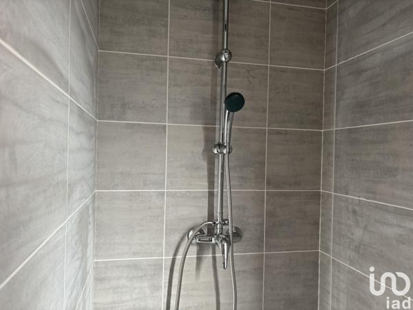 Location local d’activité 289 m² La Tour-de-Salvagny