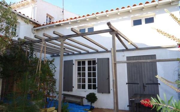 Maison à vendre    5 pièces •  Rivedoux-Plage