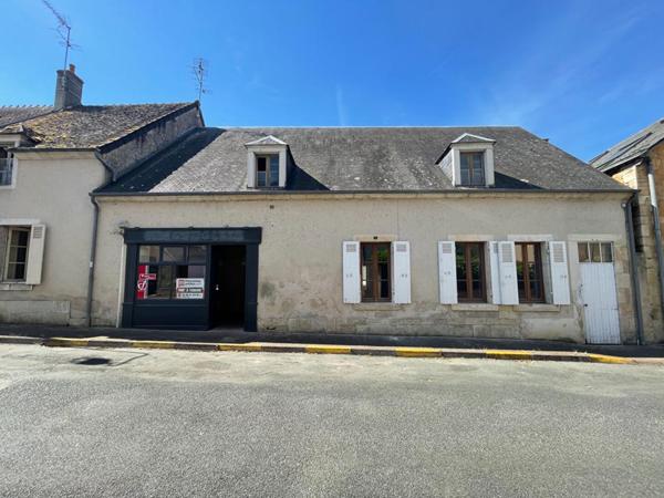 Maison de village à fort potentiel  133 m² + combles aménageables  Proche Saint-Amand-Montrond