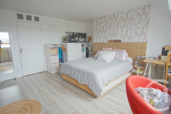 Appartement F5 à vendre  5 pièces - 114,88 m2 CHOISY LE ROI - 94