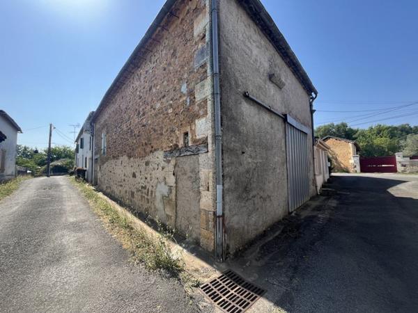 Maison à vendre |  Montbron |  4 pièces | 146 m²