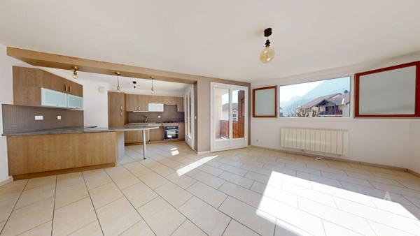 Appartement Le Touvet 4 pièce(s) 75.8 m2
