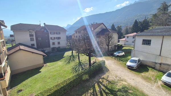 Appartement Le Touvet 4 pièce(s) 75.8 m2