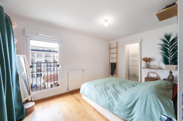 Appartement T3/T4 84 m² - 2 garages inclus