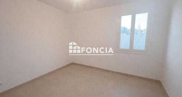 À vendre Maison 4 pièces 89 m² - Saint-martin-de-crau 13310