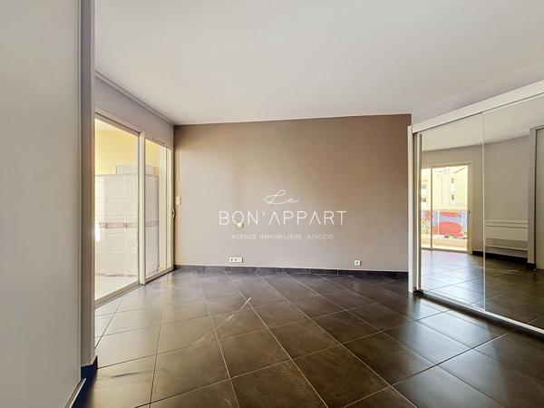 Appartement 3 pièce(s) 2 chambre(s) 87.5 m²