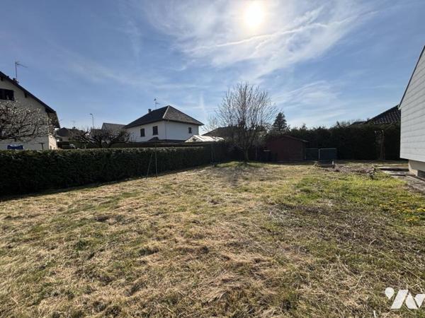 Maison 3 pièces (env. 72 m² habitables) située dans un secteur résidentiel calme