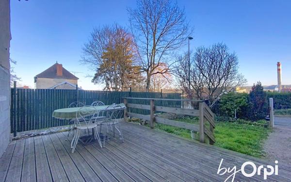 Maison à vendre    3 pièces • 92 m2 Saint-Éloy-les-Mines