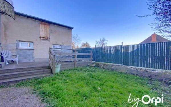 Maison à vendre    3 pièces • 92 m2 Saint-Éloy-les-Mines