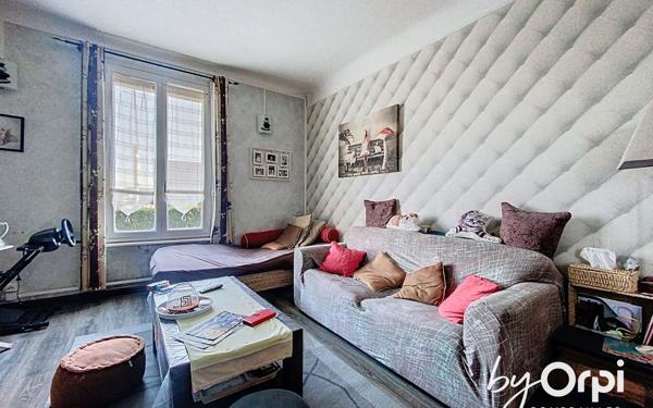 Maison à vendre    3 pièces • 92 m2 Saint-Éloy-les-Mines