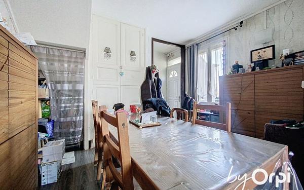 Maison à vendre    3 pièces • 92 m2 Saint-Éloy-les-Mines