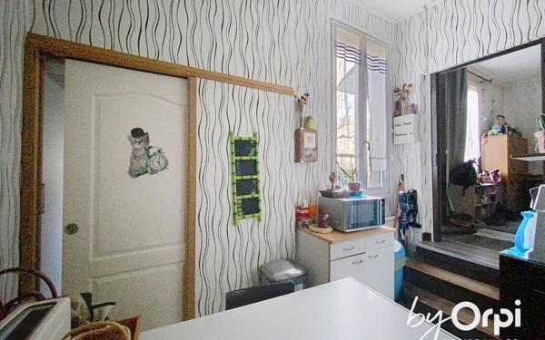 Maison à vendre    3 pièces • 92 m2 Saint-Éloy-les-Mines