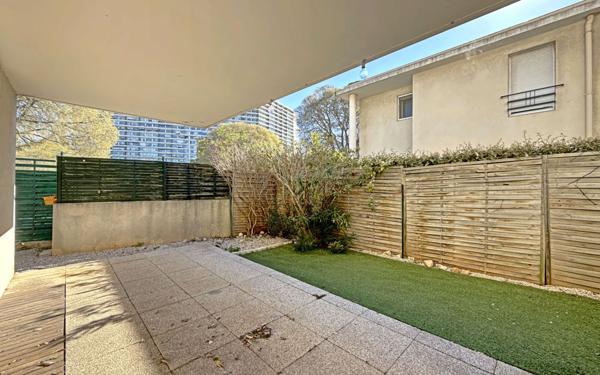 Appartement à vendre    3 pièces • 67,19 m2 Marseille 9