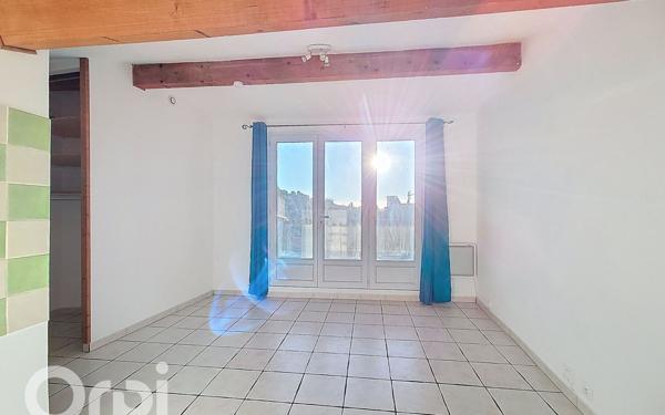 Appartement à vendre    2 pièces • 19 m2 Le Beausset