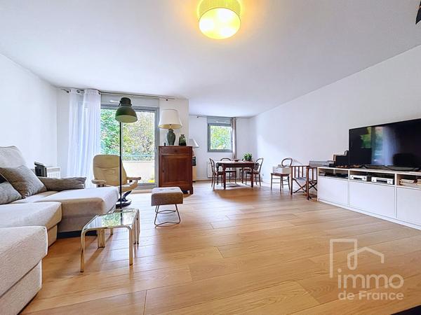 Appartement Ornex 4 pièce(s)  d'environ 102 m2