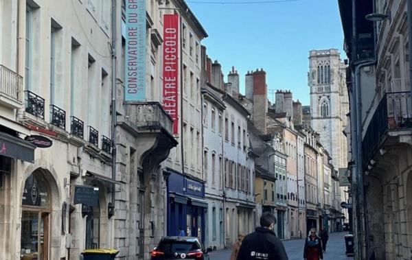 Vente Appartement P4 Rue piétonne centre ville Chalon-sur-saone   