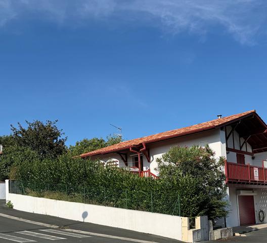 Hasparren - Vente Maison  - Calme et ensoleillée