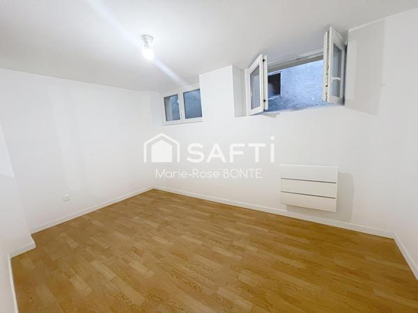 APPARTEMENT T2 DE 31M2 A ATHIS-MONS PROCHE RER C