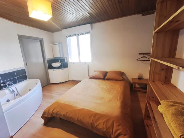 Sauto (66210) MAISON T5 + T3