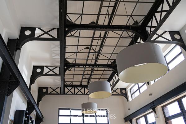 Loft industriel aux lignes singulières
