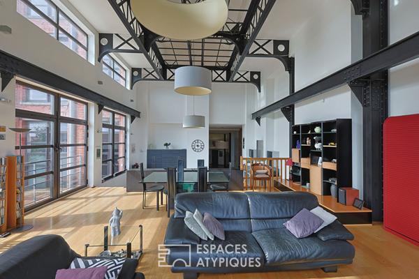 Loft industriel aux lignes singulières