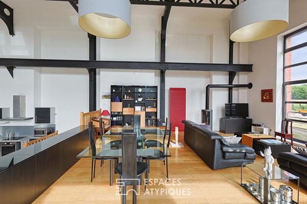Loft industriel aux lignes singulières