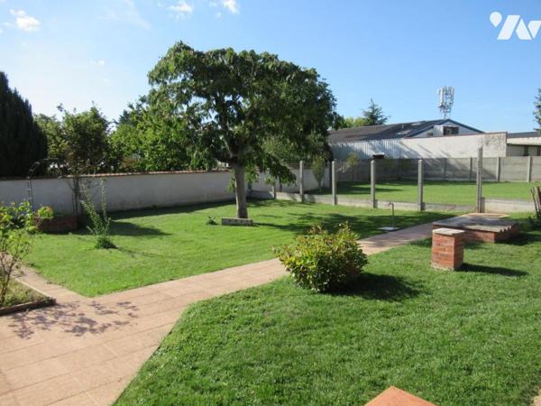 Maison T5 de 121 m² sur sous-sol total