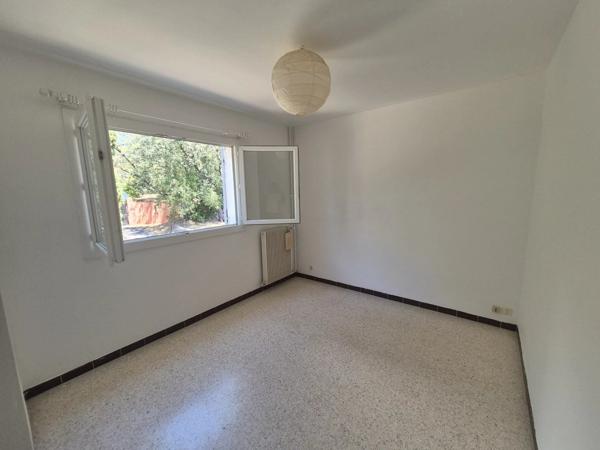 Vente Maison 2 pièces 90 m2 à Carcès