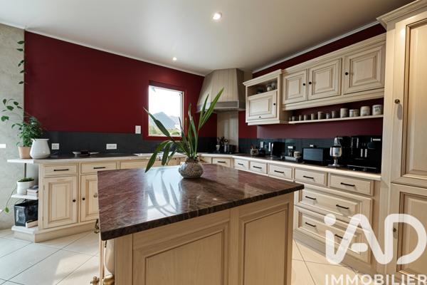Maison à vendre 5 pièces 167,5 m² Vineuil