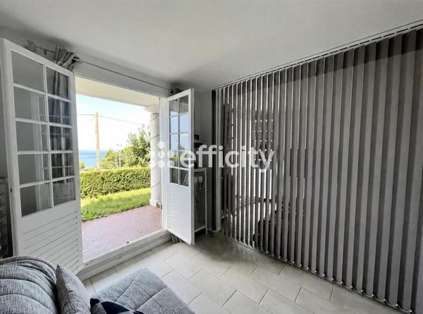 Appartement
         1 pièce
        - 22 m² 149 000 € *
