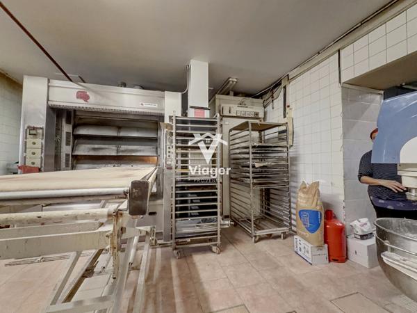 Châteauneuf-les-Martigues (13220) VIAGER LIBRE LOUÉ – IMMEUBLE MIXTE – RENTABILITÉ IMMÉDIATE