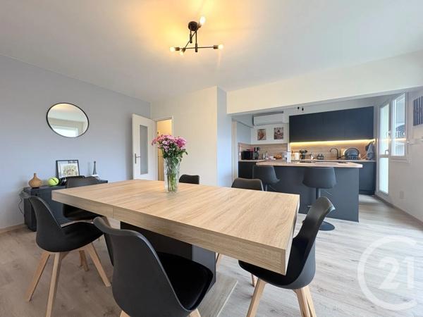 Appartement F5 à vendre  5 pièces - 94 m 2   ST QUENTIN  - 02
