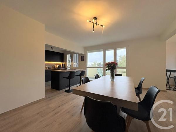 Appartement F5 à vendre  5 pièces - 94 m 2   ST QUENTIN  - 02