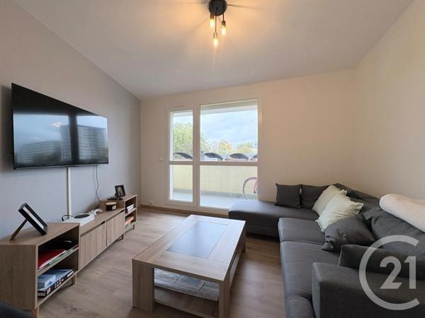 Appartement F5 à vendre  5 pièces - 94 m 2   ST QUENTIN  - 02