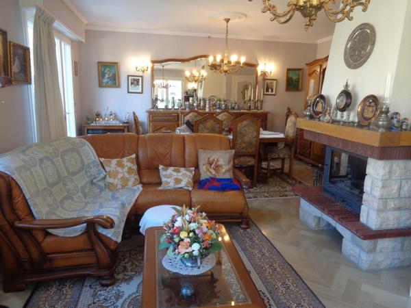 CENTRE-VILLE MAISON FAMILIALE 6 PIECES 4 CHAMBRES + VERANDA + SOUS-SOL TOTAL