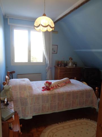 CENTRE-VILLE MAISON FAMILIALE 6 PIECES 4 CHAMBRES + VERANDA + SOUS-SOL TOTAL